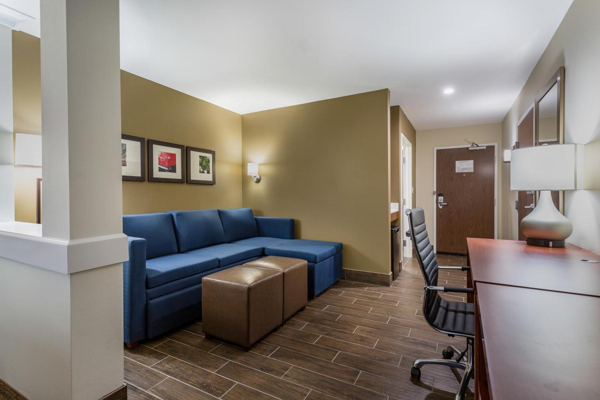 Comfort Suites Bowling Green Exterior photo