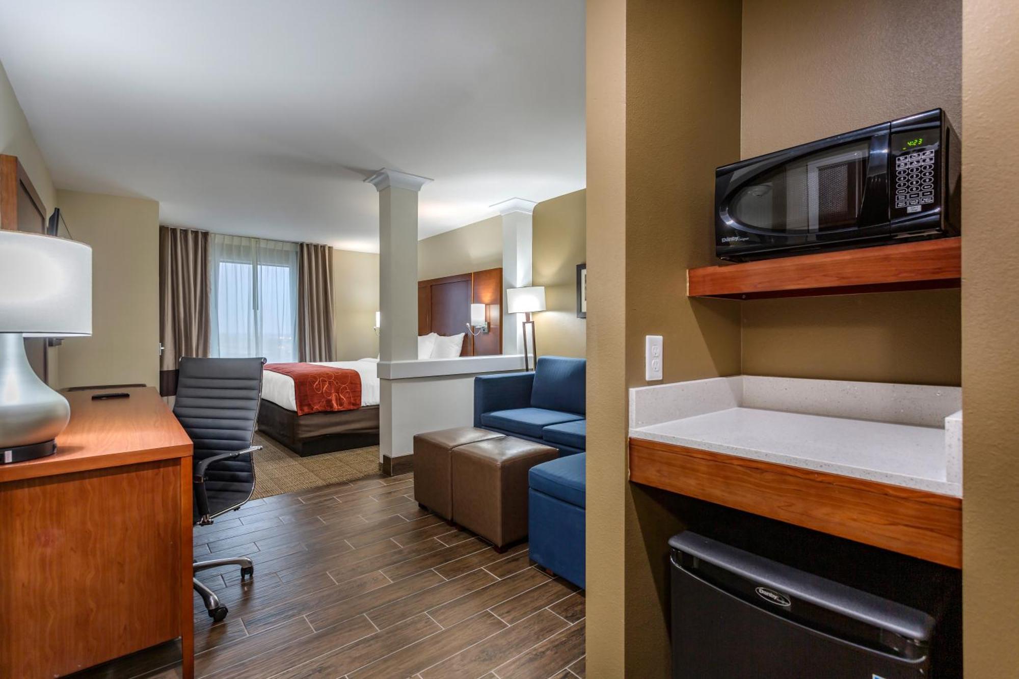 Comfort Suites Bowling Green Exterior photo